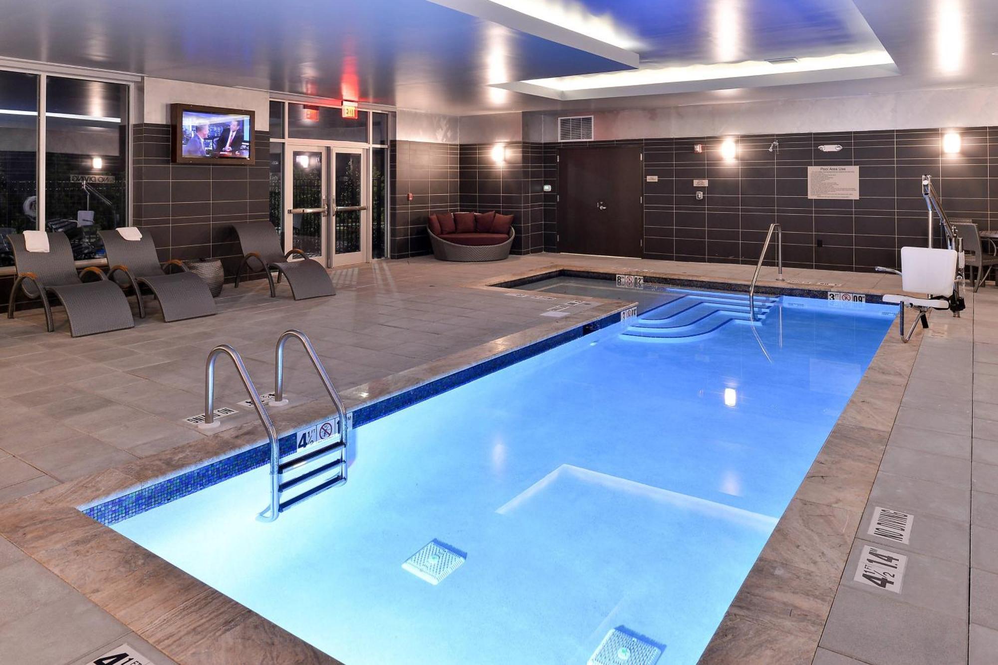 Springhill Suites By Marriott Raleigh Кері Екстер'єр фото